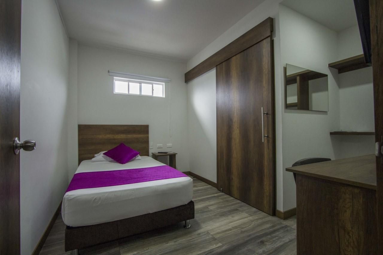 Hotel Junior Plaza Apía Esterno foto
