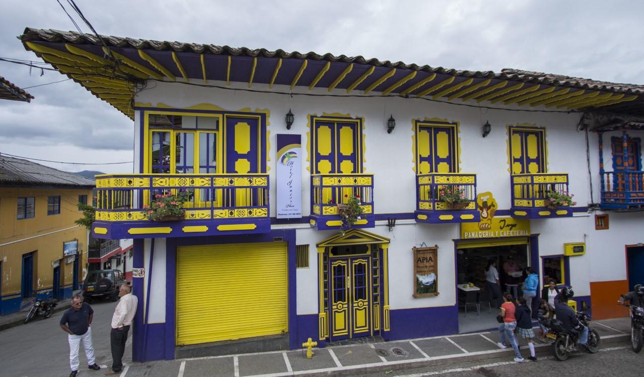 Hotel Junior Plaza Apía Esterno foto