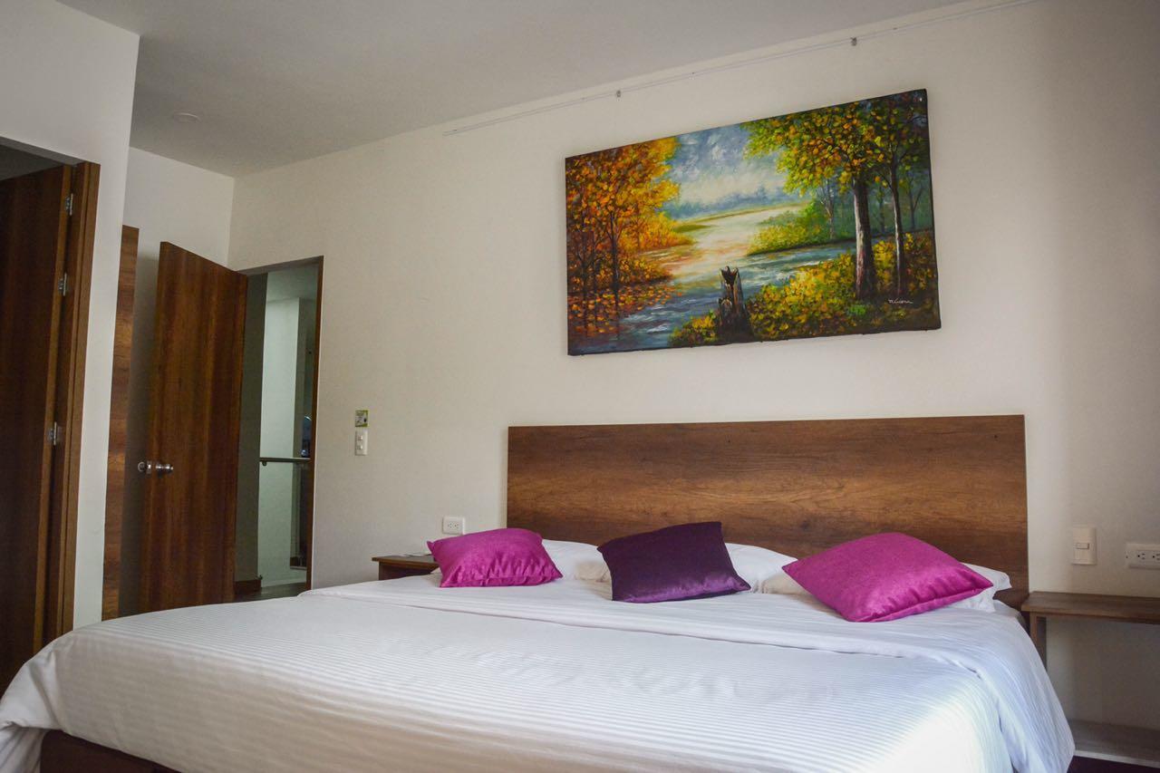 Hotel Junior Plaza Apía Esterno foto