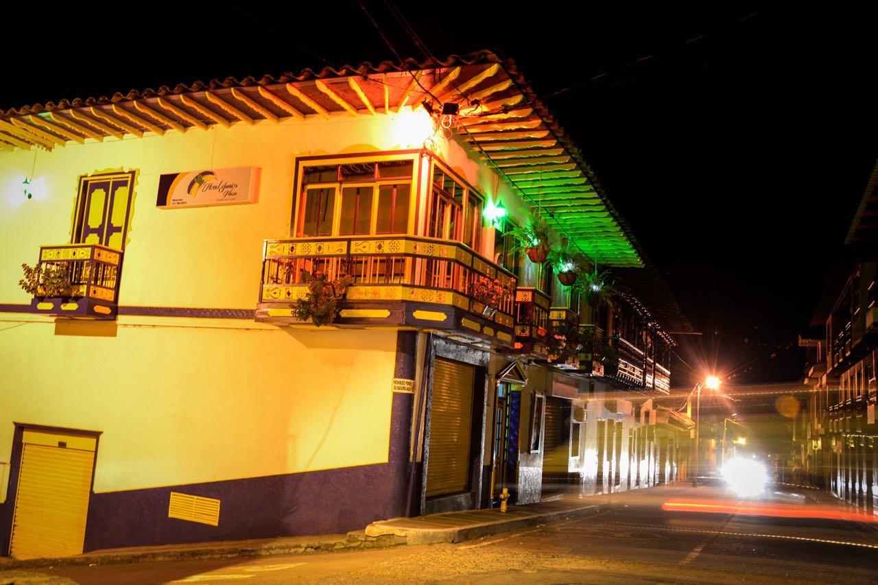 Hotel Junior Plaza Apía Esterno foto